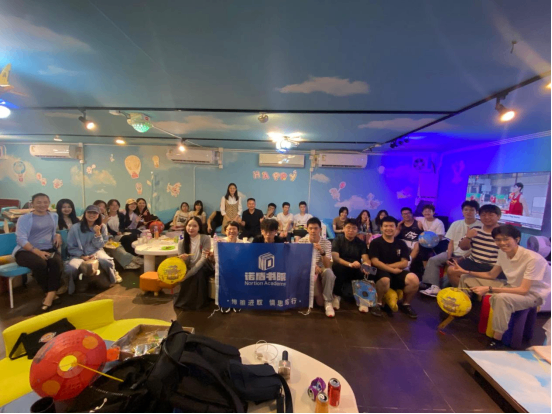 二本线上下，如何用两年彻底逆袭港八大？2026版实操攻略