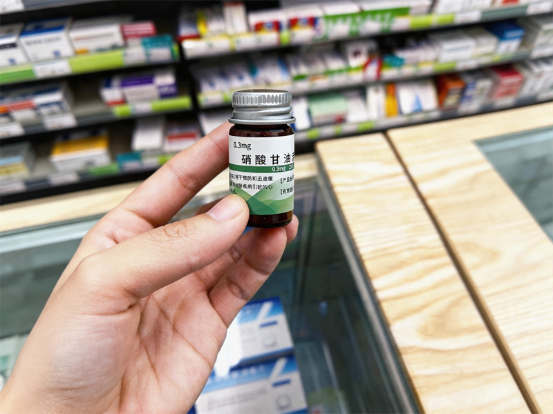 高温天车内堪比“蒸笼”！网约车司机行车突发心梗，随身备好威立芯0.3mg守住生命线