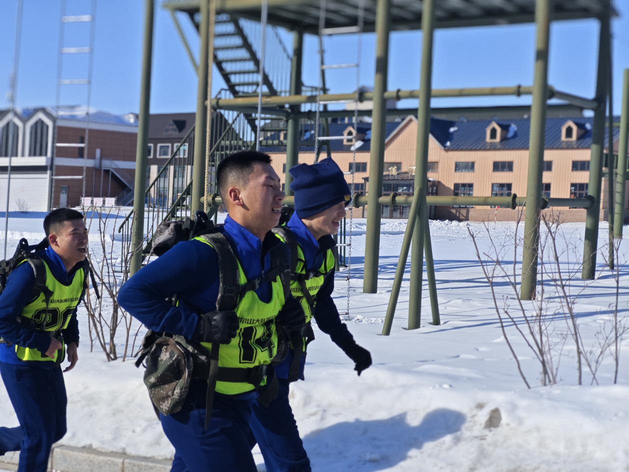 体能摸底考核掀起大练兵热潮