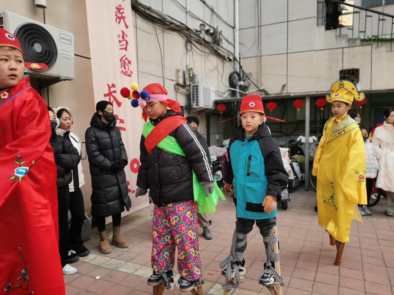 文化馆里过大年-新春非遗体验活动  ----临邑高跷