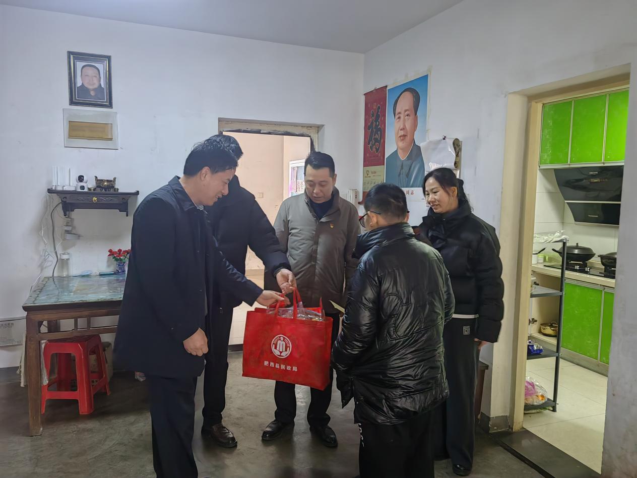 情暖社区，关爱同行 —— 肥西经开区中心社区系列慰问活动