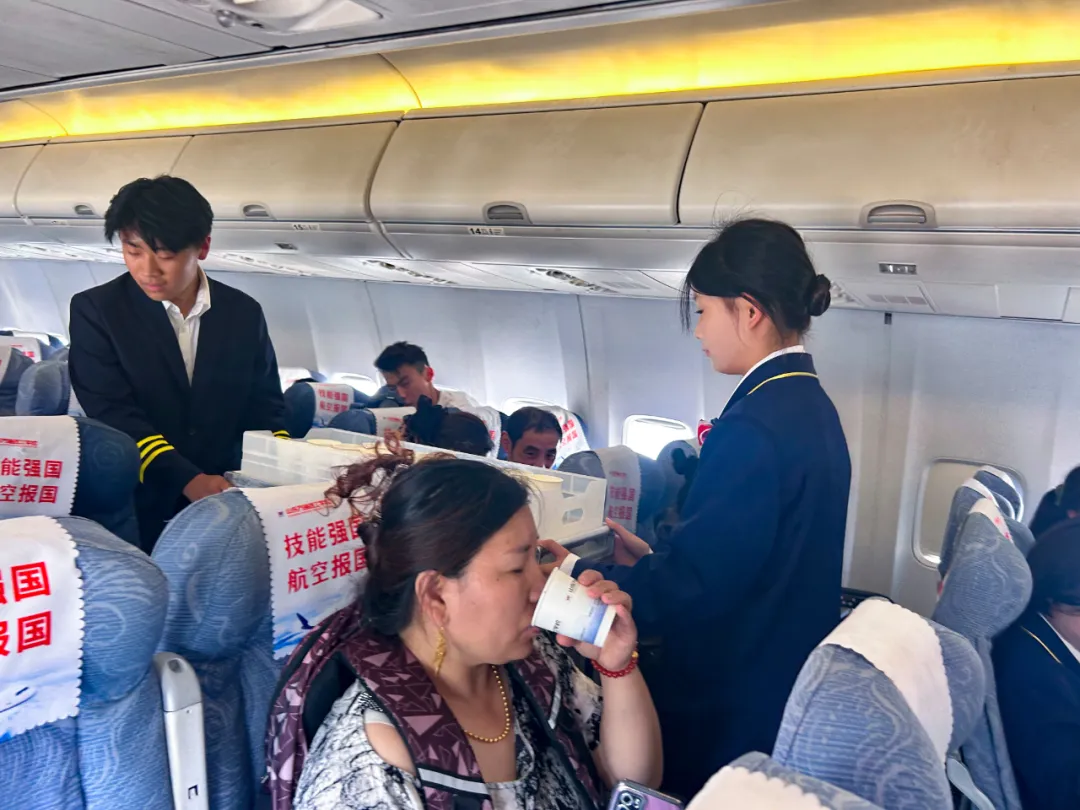热烈祝贺丨山东万通学校2025年第三期家长见证会圆满收官！