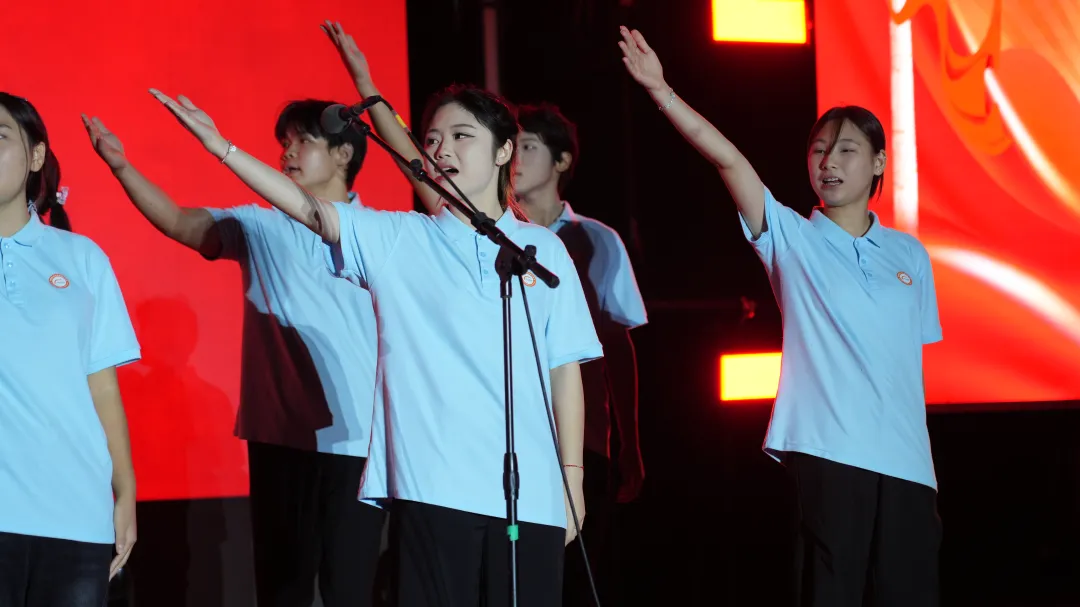 情系中国梦，魅力绽芳华——安徽新东方2025年国庆文艺汇演暨颁奖典礼圆满举行