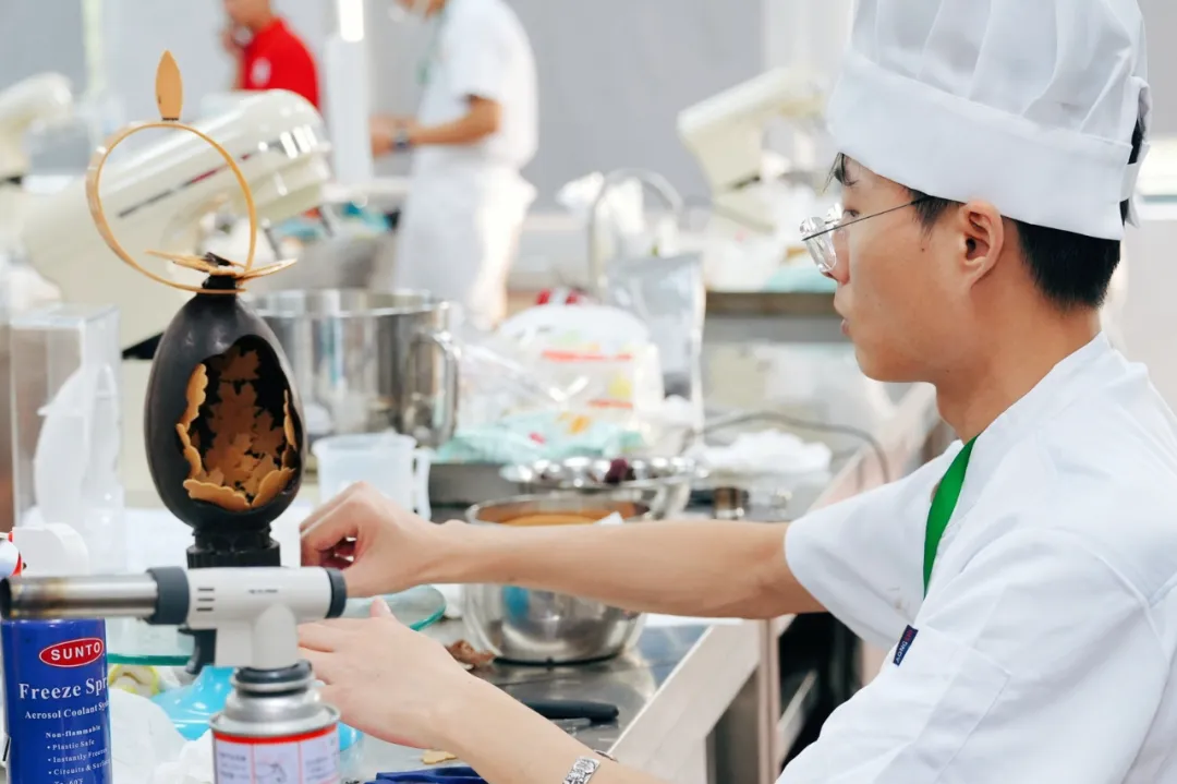 燃情九月，捷报频传！安徽新东方在全省退役军人职业技能大赛中再创辉煌！