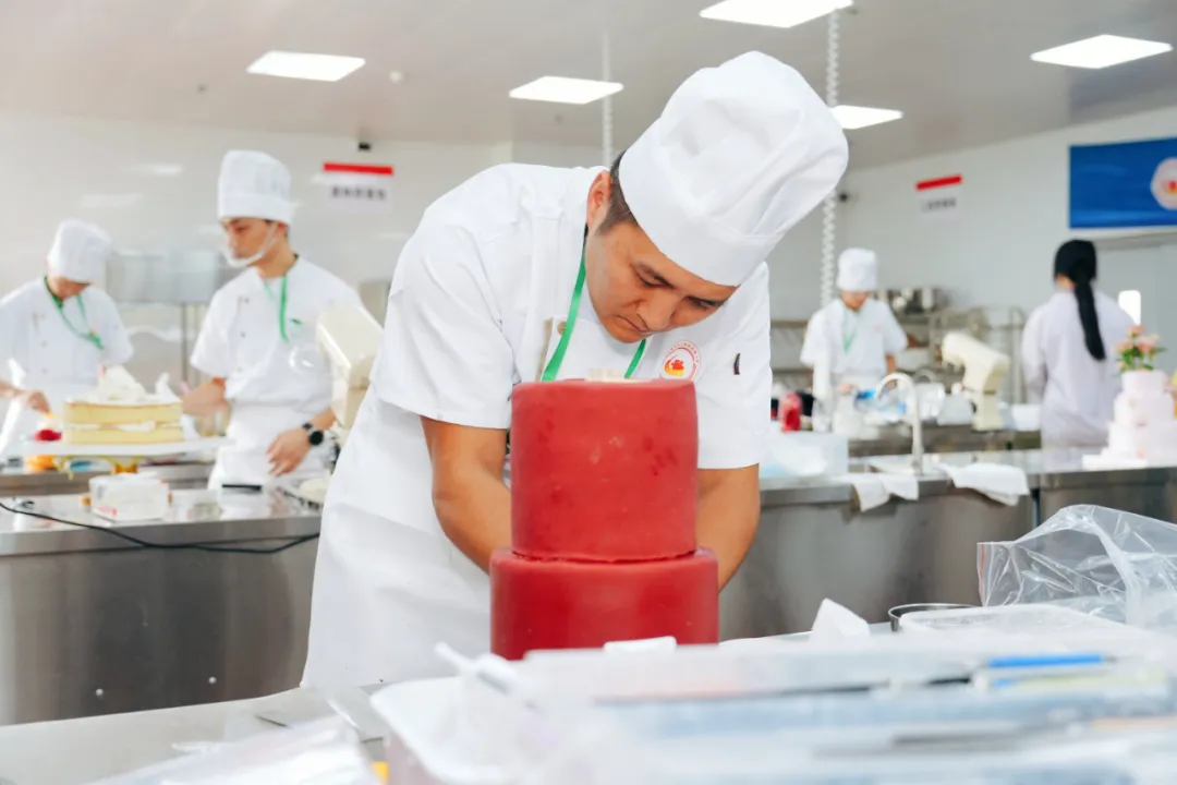 燃情九月，捷报频传！安徽新东方在全省退役军人职业技能大赛中再创辉煌！