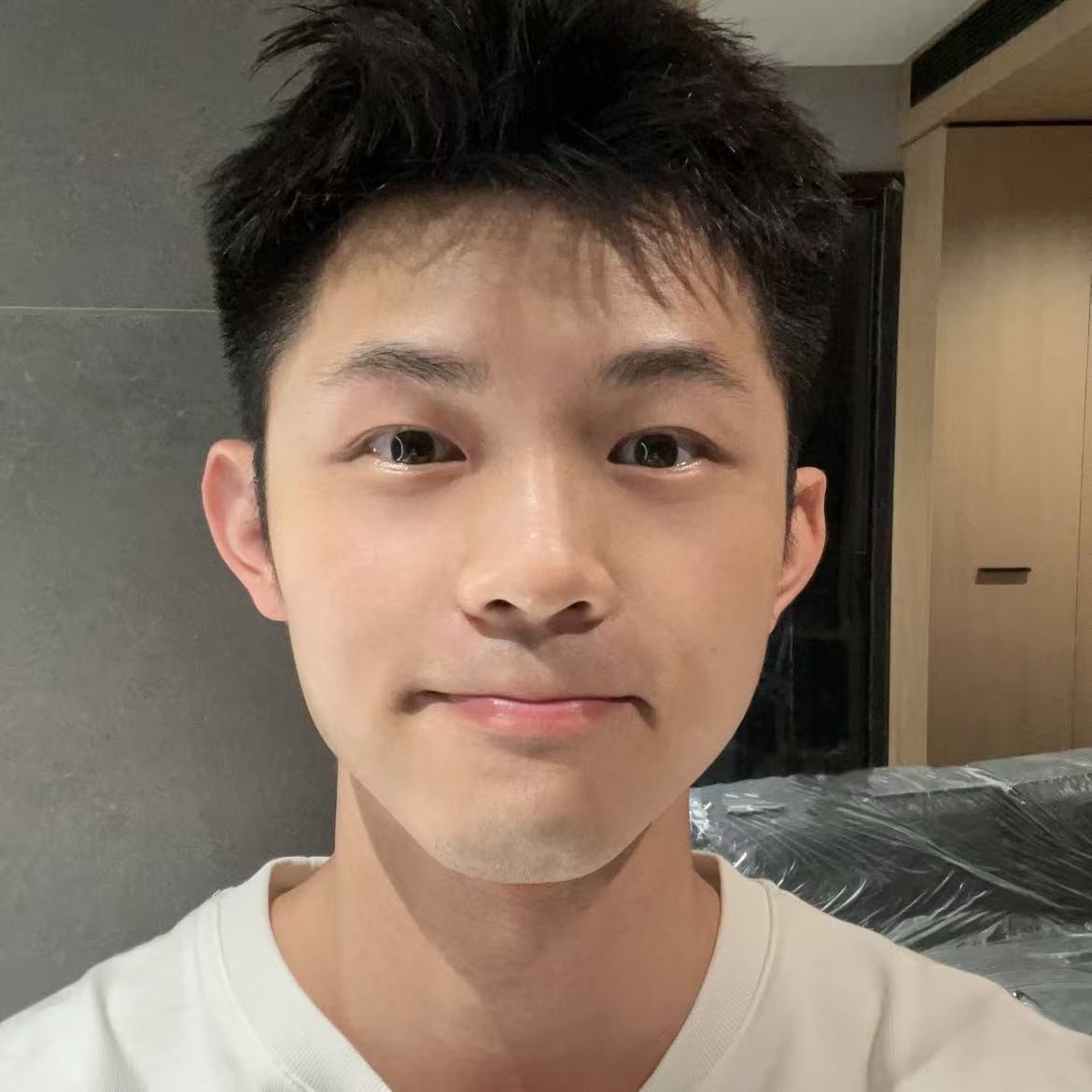 2025男士补水保湿水乳排行榜TOP5推荐 平价高效适配学生党与职场新人