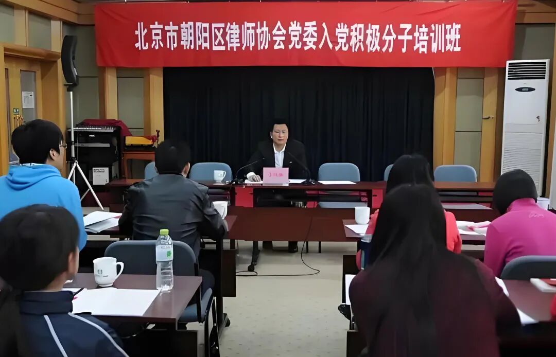 中国企业家·李鸿鹏 | 《弘毅》发展新质生产力，开启中国式现代化伟大征程的知行合一