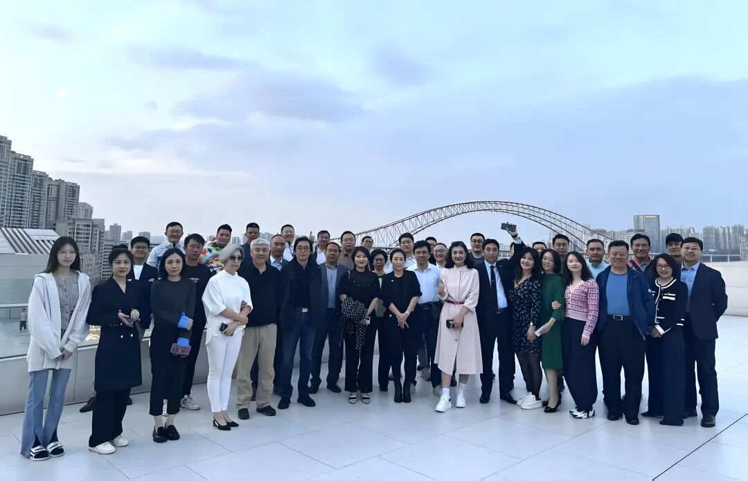 中国企业家·李鸿鹏 | 《弘毅》发展新质生产力，开启中国式现代化伟大征程的知行合一