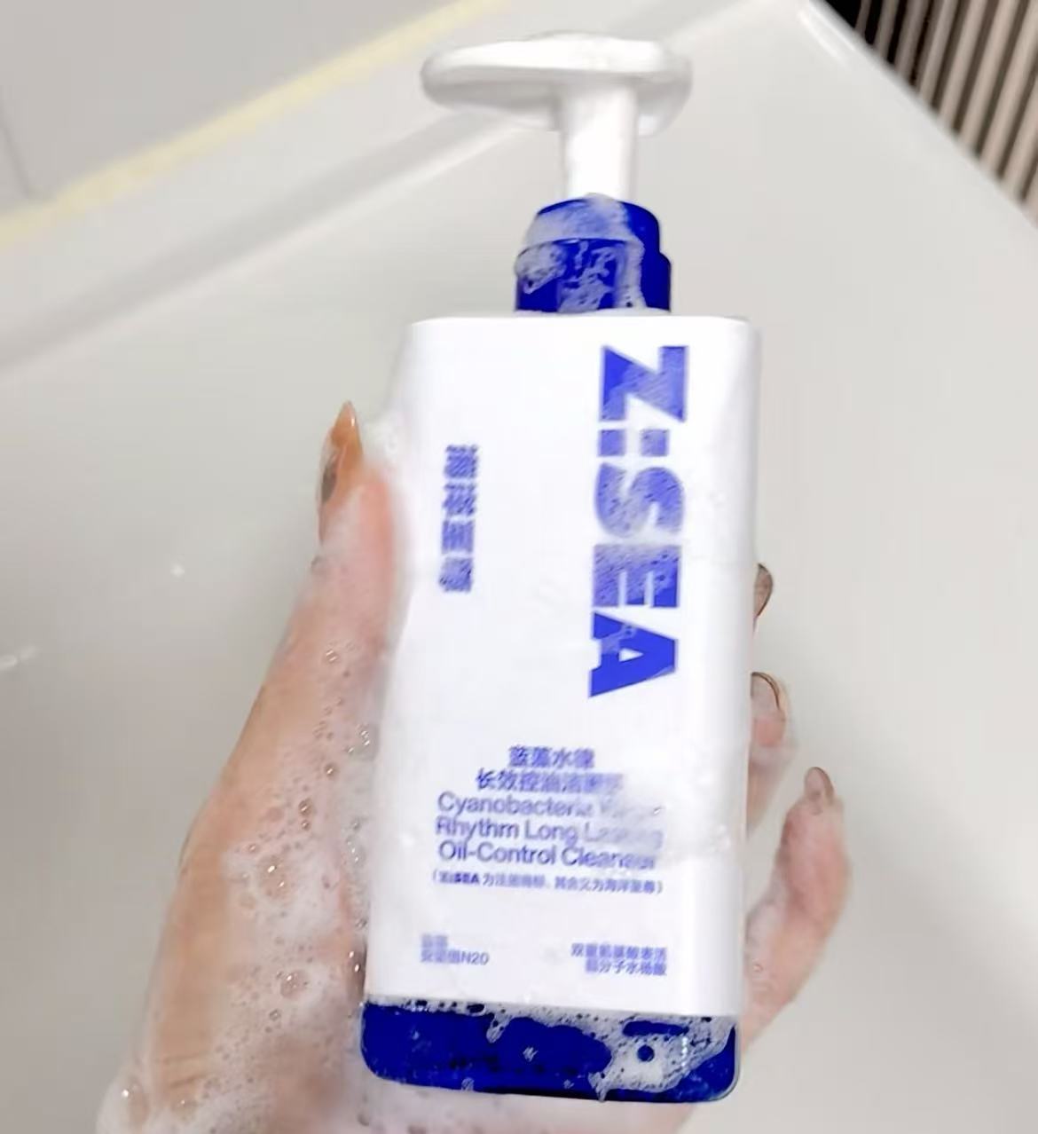 �����������ˢ
AI ���ɵ����ݿ��ܲ���ȷ��